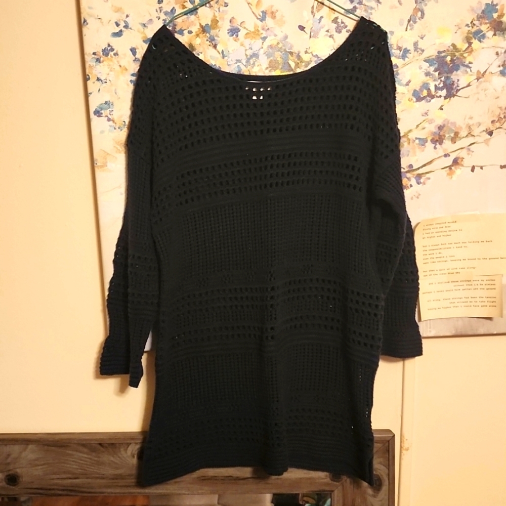 Old Navy Knit Pullover - Picture 1 of 2